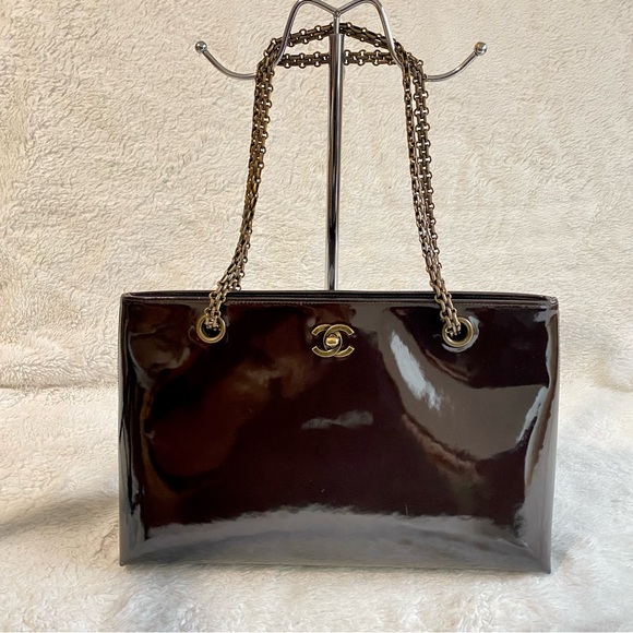 CHANEL BURGUNDY RED PATENT CLASSIC SHOPPER TOTE WITH BIJOUX CHAIN BAG - Picture 3 of 14